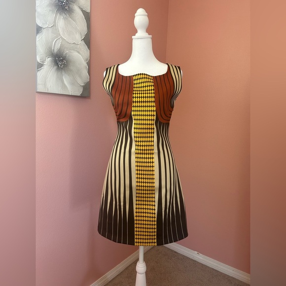 Max Studio geometric striped sleeveless sheath dress in brown cream & yellow SM - Picture 1 of 11